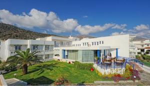 Ariadne Beach APTS
