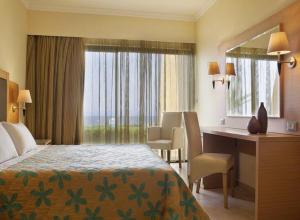 Mareblue Cosmopolitan
