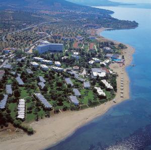 Gerakina Beach