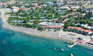 Gerakina Beach